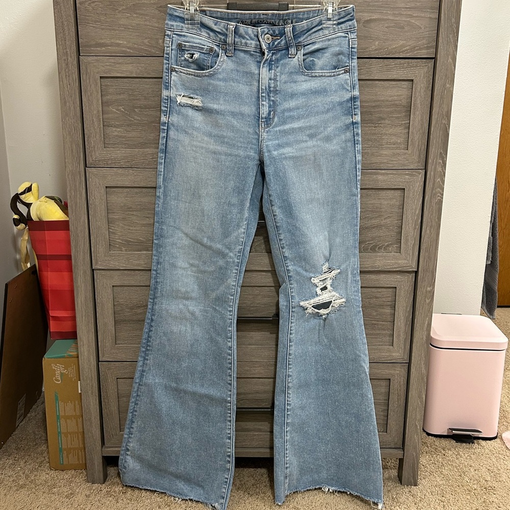 American Eagle Super High-Rise Flare Jean